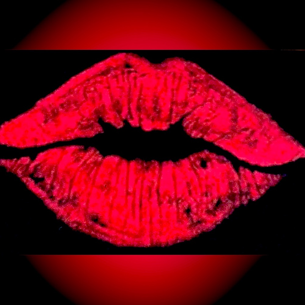 Darlee C’s Closet LIVE Show Notification💋 Extra Shipping Label ONLY